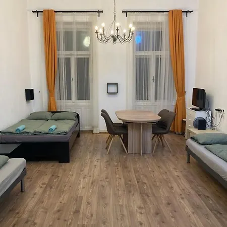 Roland Downtown - Buda Apartment