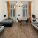 Roland Downtown - Buda Apartament